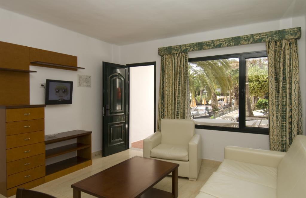 Labranda Playa Club Hotel Puerto del Carmen  Exterior photo