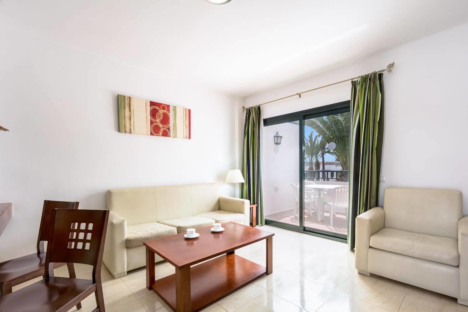Labranda Playa Club Hotel Puerto del Carmen  Exterior photo